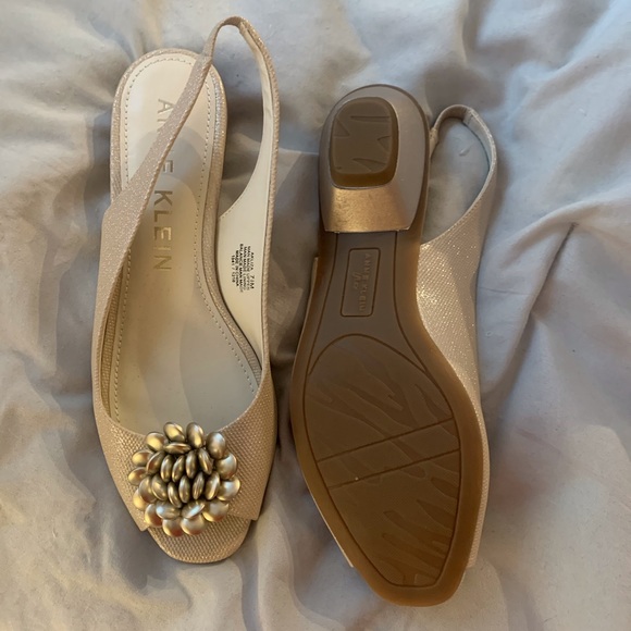 Anne Klein embellished kitten heels - Picture 2 of 3